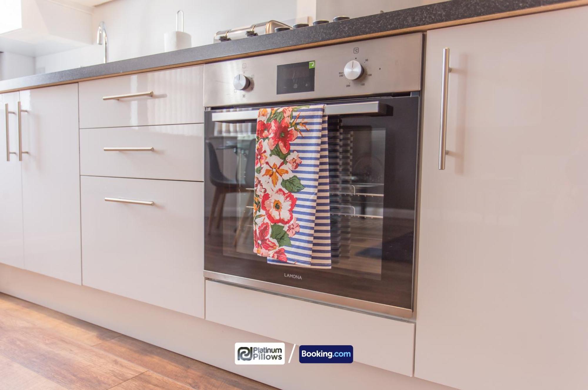 Modern Oxford 1Br Apt, Contractor & Family Accommodation, Near Oxford Hospitals And Science Park Buitenkant foto