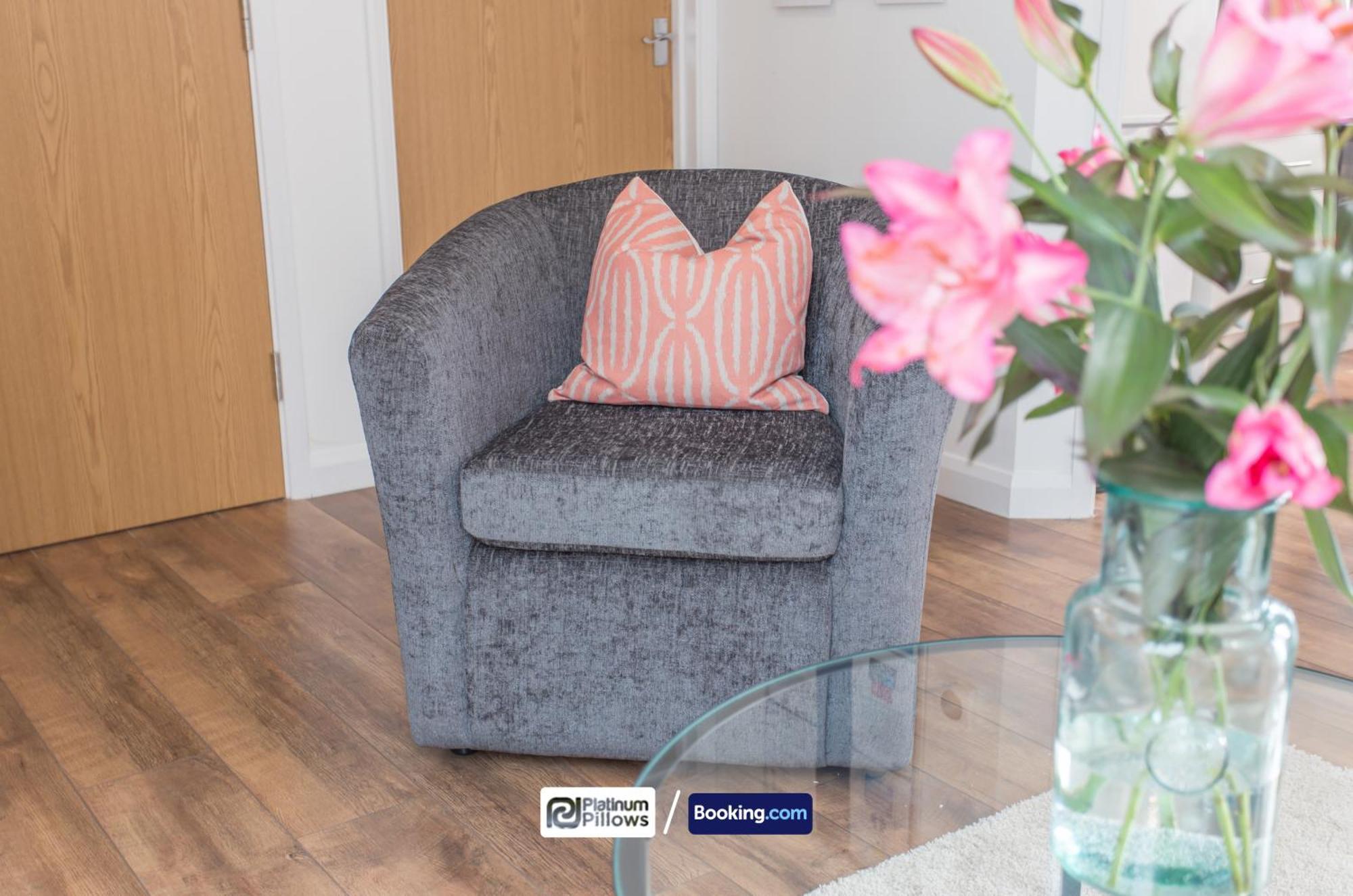 Modern Oxford 1Br Apt, Contractor & Family Accommodation, Near Oxford Hospitals And Science Park Buitenkant foto